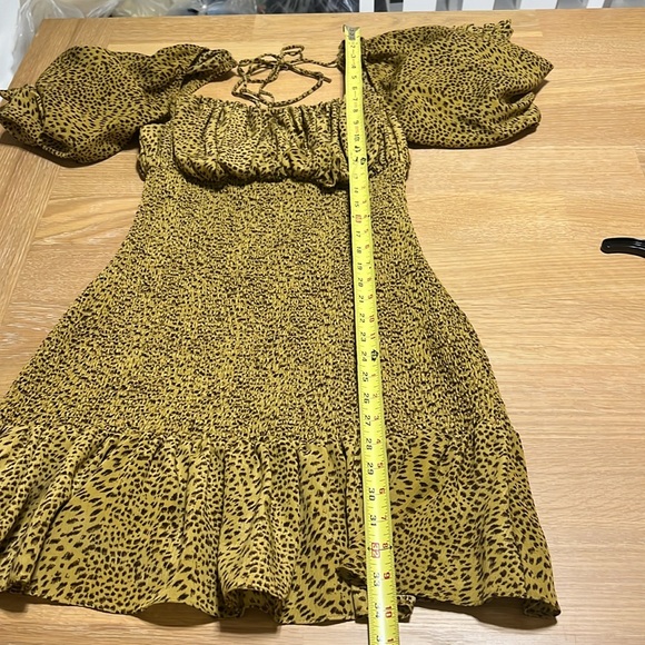 Elliatt Romance dress size L NWOT - Picture 9 of 14